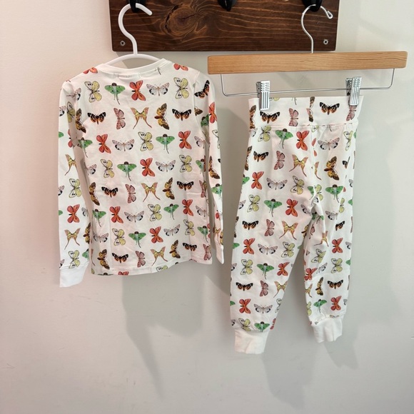 NWT Saltwater Swaddles Give Me Butterflies Pajama Set 4T - Picture 4 of 5